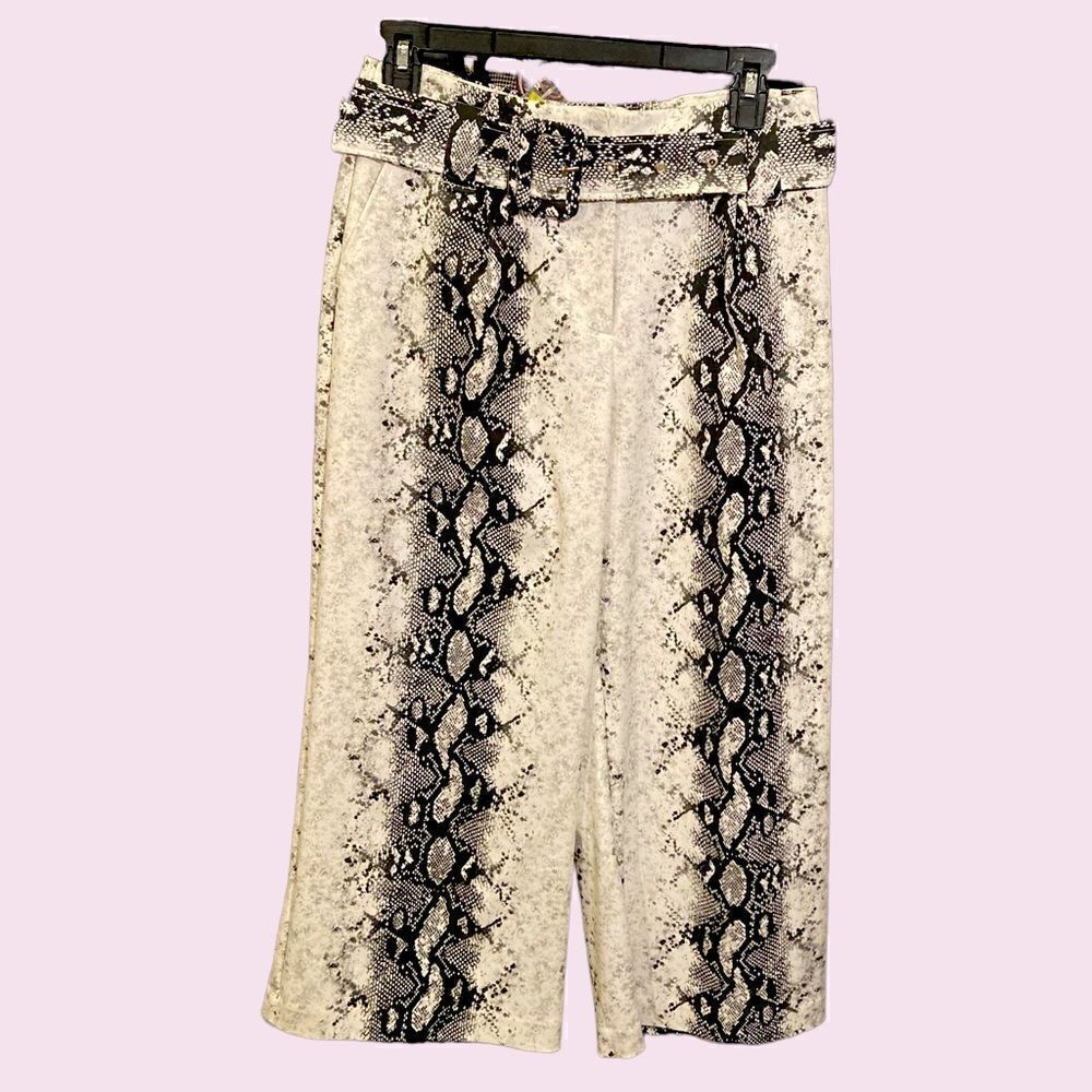 NWT Gianni Bini Python Print Wide Leg Cropped Pants